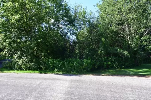1931 Apple Ct, Plover, WI 54467 photo 8