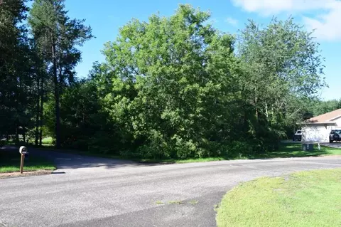 1931 Apple Ct, Plover, WI 54467 photo 9
