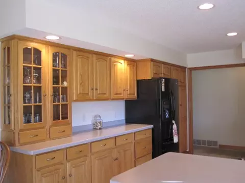 1710 Devine Dr, Marshfield, WI 54449 photo 3