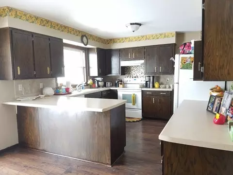9587 Eagle Rd, Marshfield, WI 54449 photo 3