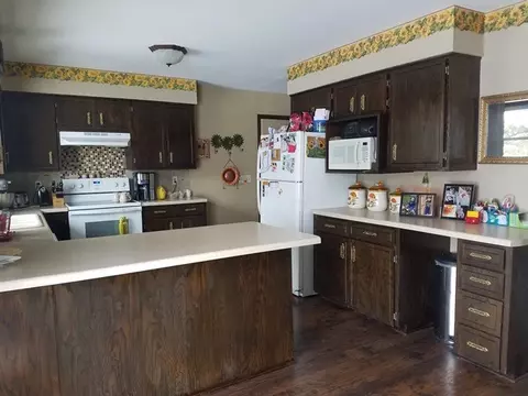 9587 Eagle Rd, Marshfield, WI 54449 photo 4