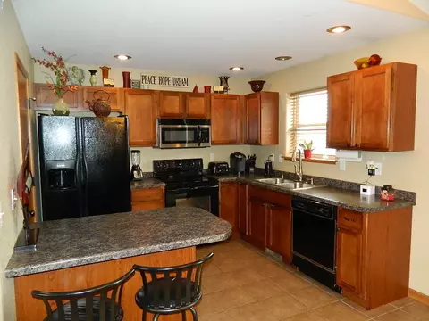 3106 Caleb Dr, Weston, WI 54476 photo 2