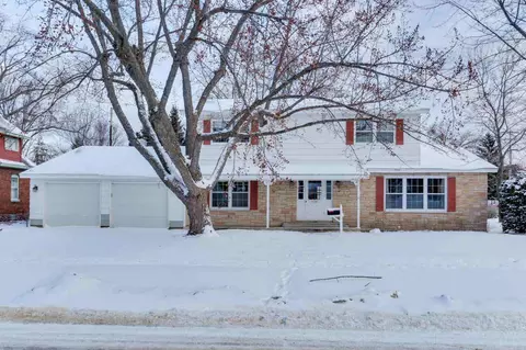 1744 Center St, Stevens Point, WI 54481 photo 1