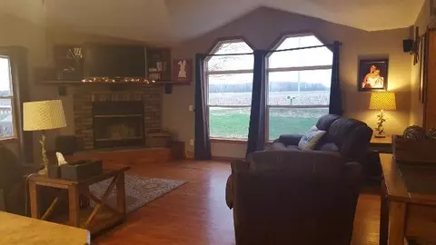 10840 Eagle Rd, Marshfield, WI 54449 photo 2