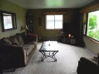 809 E 18th St, Marshfield, WI 54449 photo 2