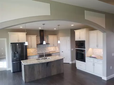 1500 E 20th St, Marshfield, WI 54449 photo 5