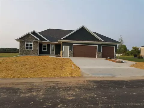 1500 E 20th St, Marshfield, WI 54449 photo 1