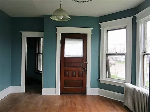 703 E 4th St, Marshfield, WI 54449 photo 2