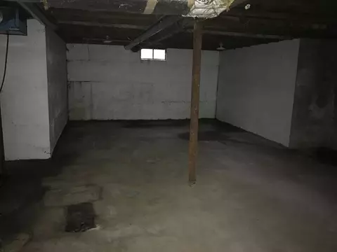 1029 Bartelt St, Gresham, WI 54128 photo 9