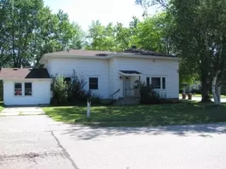 475 Clayton Ave, Stevens Point, WI 54481 photo 1
