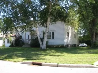 475 Clayton Ave, Stevens Point, WI 54481 photo 2
