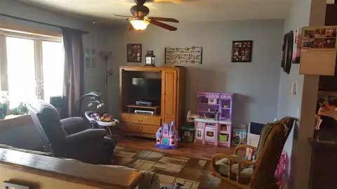 1606 E Arnold St, Marshfield, WI 54449 photo 5