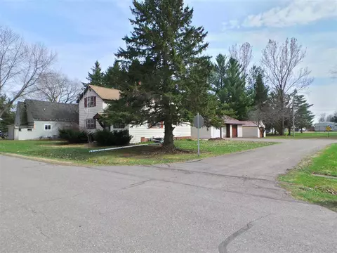 501 2nd St, Withee, WI 54498 photo 2