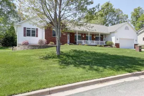 8406 Windsor Dr, Weston, WI 54476 photo 2