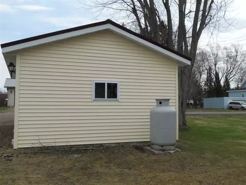 418 1st St, Withee, WI 54498 photo 7