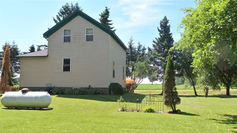 w9290 Pine Road, Thorp, WI 54771 photo 23