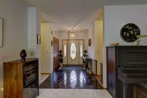 9103 Windemere Pl, Weston, WI 54476 photo 5