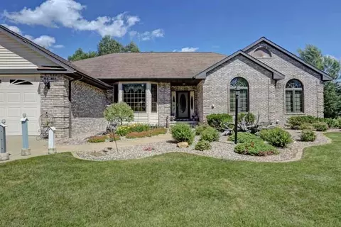 9103 Windemere Pl, Weston, WI 54476 photo 4