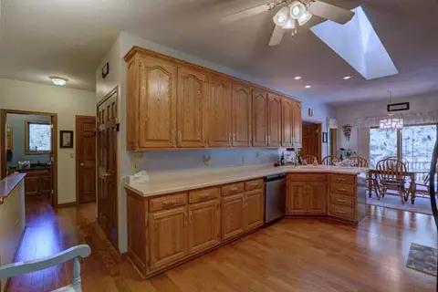 9103 Windemere Pl, Weston, WI 54476 photo 10