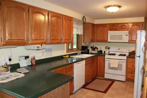 4800 White St, Vesper, WI 54489 photo 3
