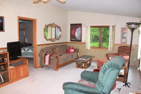 4800 White St, Vesper, WI 54489 photo 11