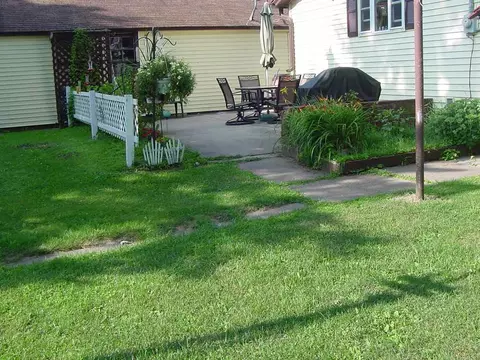 180 S Front St, Unity, WI 54488 photo 4