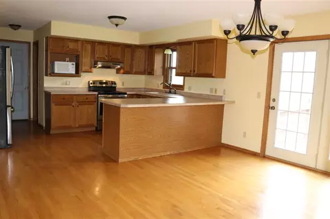 179314 Apple Ln, Hatley, WI 54440 photo 6