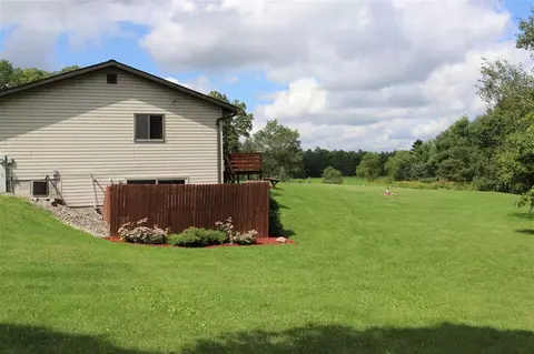 179314 Apple Ln, Hatley, WI 54440 photo 5