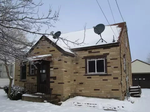 1117 E 4th St, Marshfield, WI 54449 photo 1