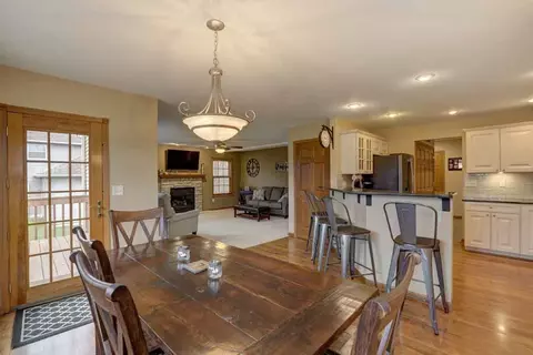 3110 Warwick Dr, Weston, WI 54476 photo 7