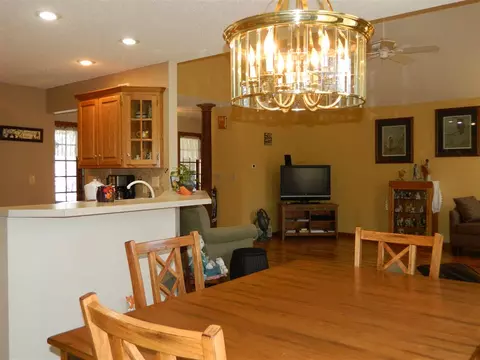 9004 Windemere Pl, Weston, WI 54476 photo 8