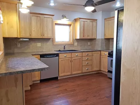 1111 E 4th St, Marshfield, WI 54449 photo 8