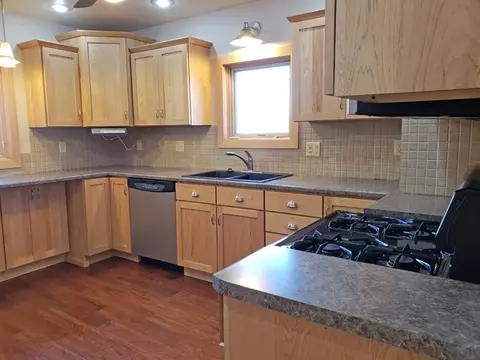 1111 E 4th St, Marshfield, WI 54449 photo 9