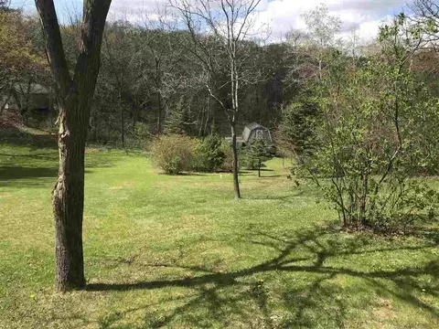 s63w35586 Piper Rd, Eagle, WI 53119 photo 5