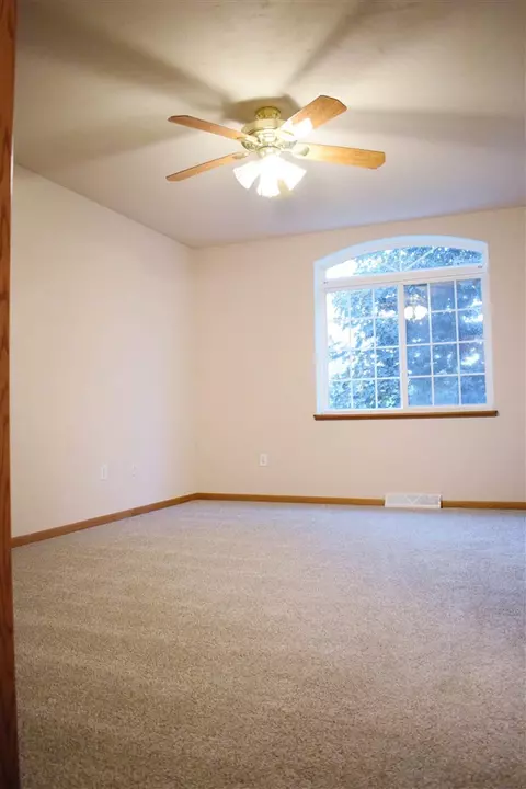 2603 Pointe Rd, Weston, WI 54476 photo 11