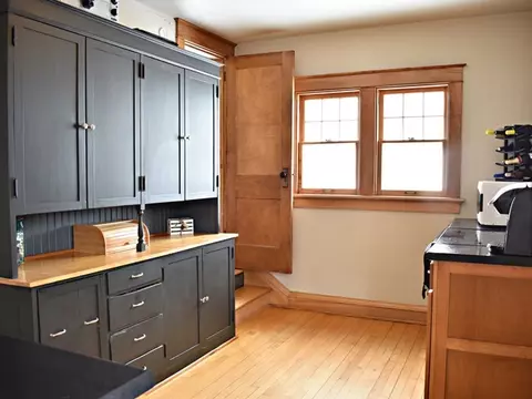 309 E 2nd St, Marshfield, WI 54449 photo 6