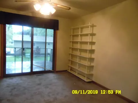 809 E 25th St, Marshfield, WI 54449 photo 3