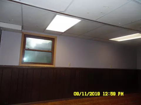 809 E 25th St, Marshfield, WI 54449 photo 9