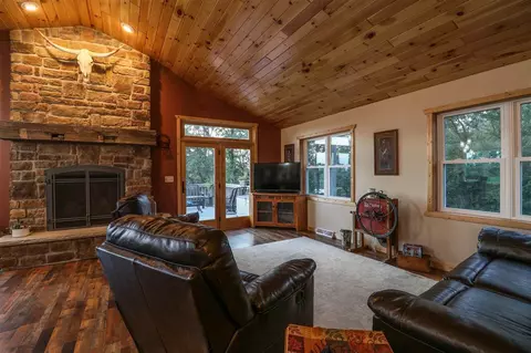 6315 Deer Rd, Amherst, WI 54406 photo 11
