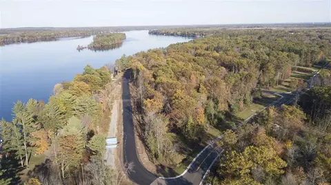 3211 Waterview Dr, Biron, WI 54494