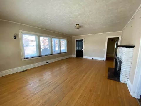 308 E 2nd St, Marshfield, WI 54449 photo 8