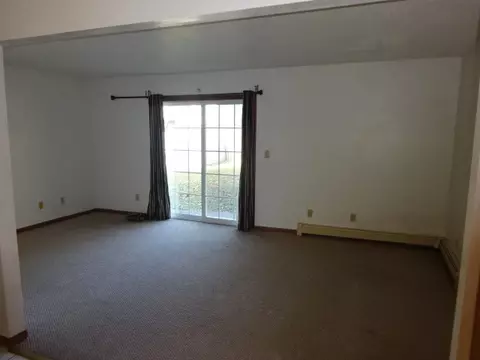 608 Johns Dr, Stevens Point, WI 54481 photo 7