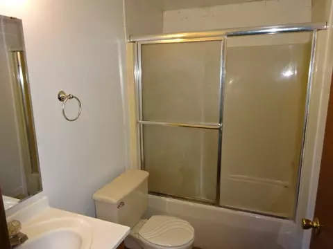 608 Johns Dr, Stevens Point, WI 54481 photo 12