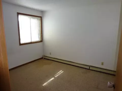 608 Johns Dr, Stevens Point, WI 54481 photo 9