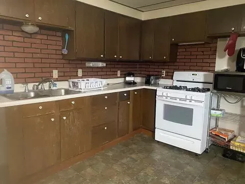 305 E Maple St, Spencer, WI 54479 photo 3