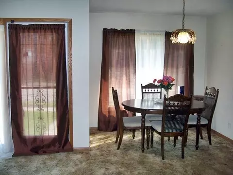 107 E 11th St, Marshfield, WI 54449 photo 4