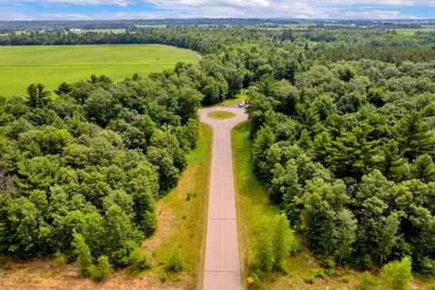 940 Clearview Ct, Plover, WI 54467