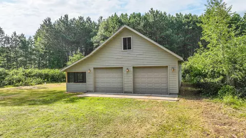 w5156 Southview Drive, Necedah, WI 54646