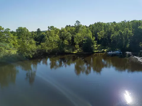 4320 Riverview Dr, Wausau, WI 54403