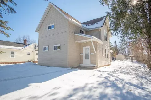 1005 E 7th St, Merrill, WI 54452